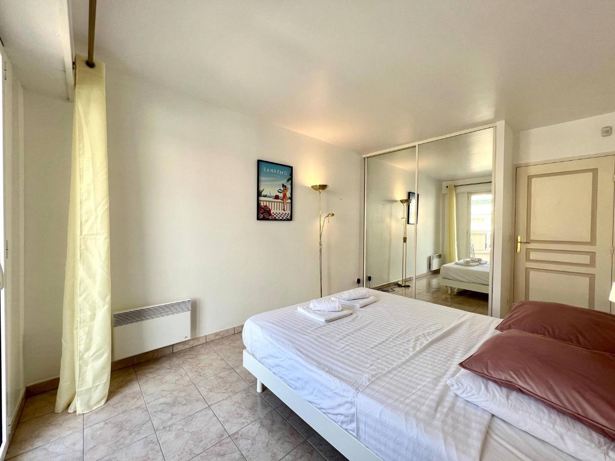 'Le Victoria Beach' Vue Mer Plein Centre, Spacieux Menton Bagian luar foto
